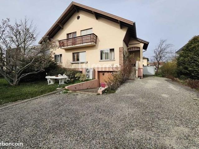 Maison 7 pièces 163 m²