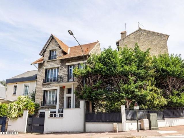 Maison 7 pièces 163 m²
