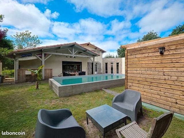 Maison 7 pièces 174 m²