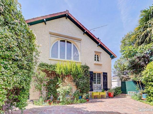 Maison 7 pièces 174 m²