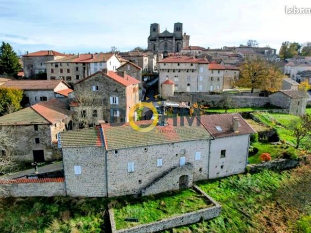 Maison 7 pièces 174 m²