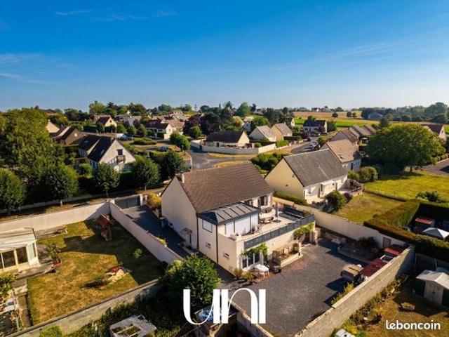 Maison 7 pièces 174 m²