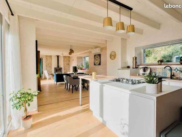 Maison 7 pièces 174 m²