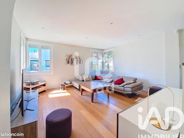Maison 7 pièces 174 m²