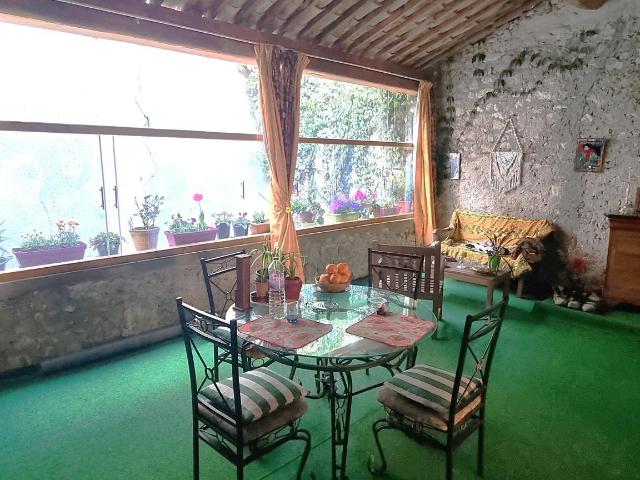Maison 7 pièces 174 m²