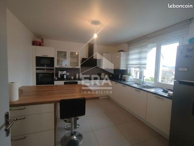 Maison 7 pièces 174 m²