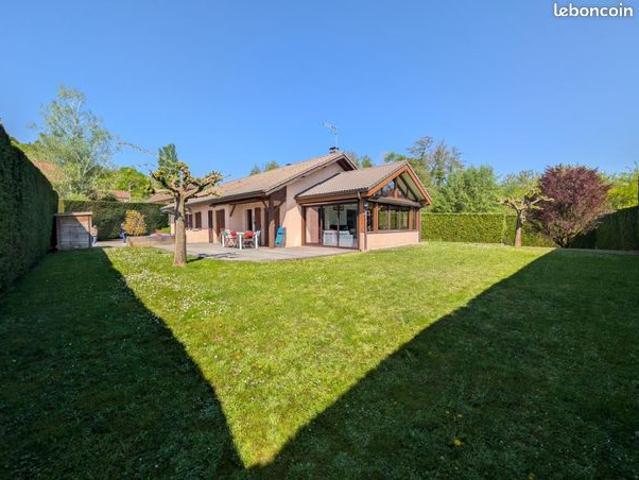 Maison 7 pièces 174 m²