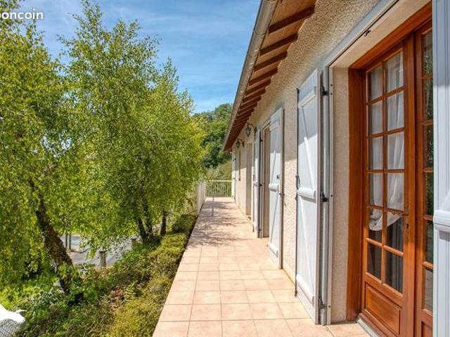 Maison 7 pièces 174 m²