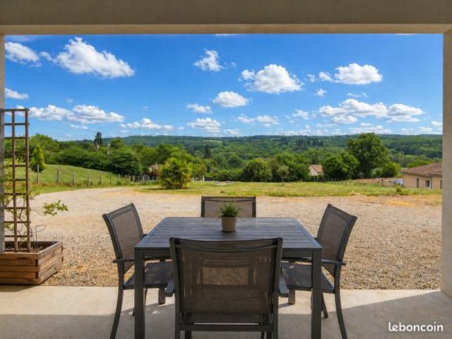 Maison 7 pièces 174 m²