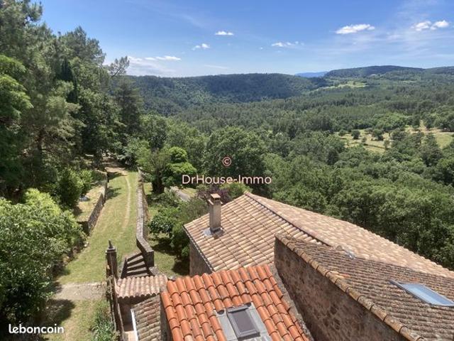 Maison 7 pièces 174 m²
