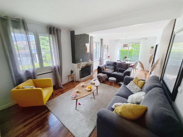 Maison 7 pièces 174 m²