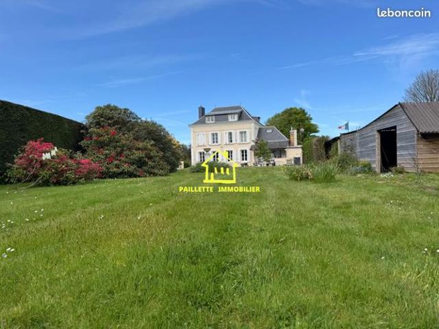 Maison 7 pièces 174 m²