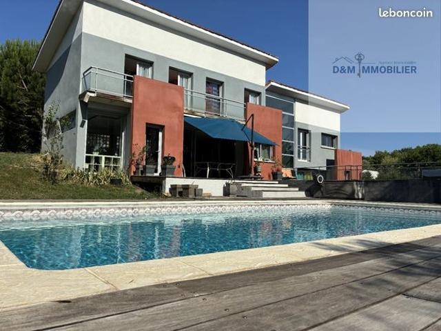 Maison 7 pièces 174 m²
