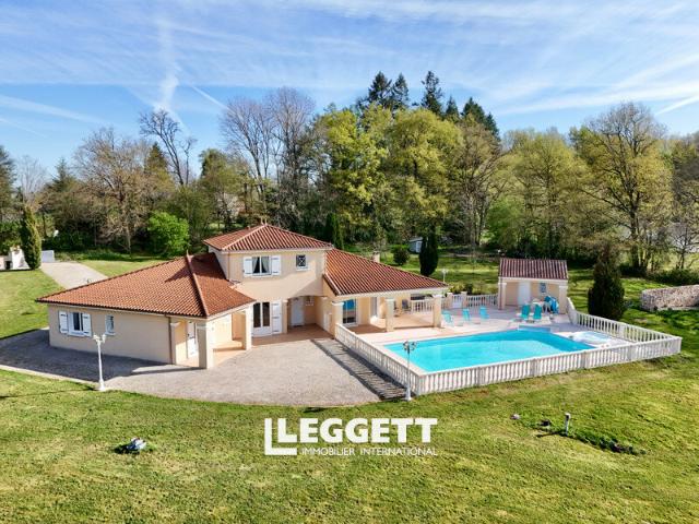 Maison 7 pièces 174 m²