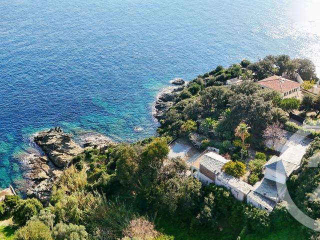 Maison 7 pièces 174 m²