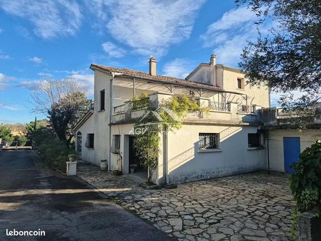 Maison 7 pièces 174 m²
