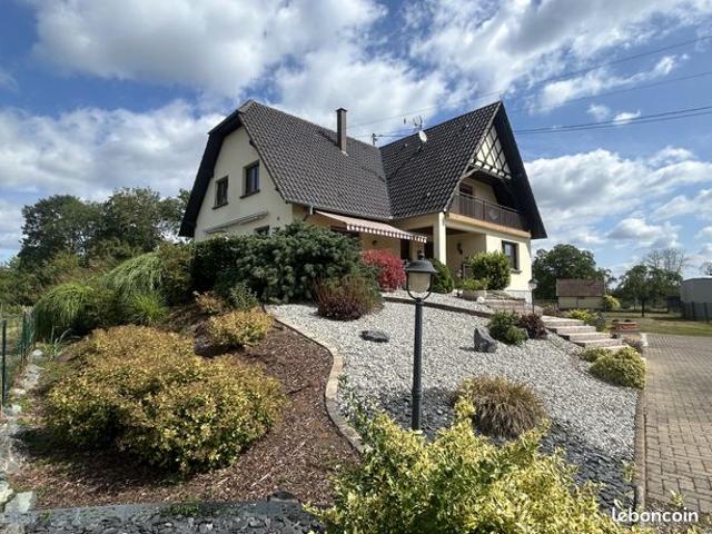 Maison 7 pièces 174 m²