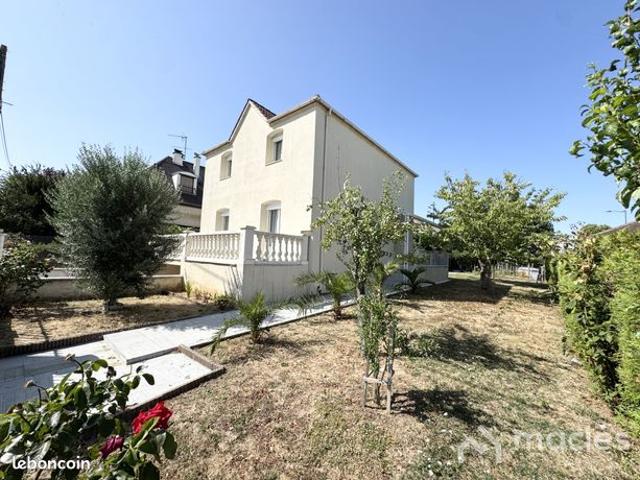 Maison 7 pièces 175 m²