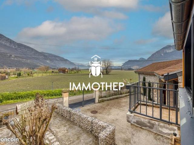 Maison 7 pièces 175 m²