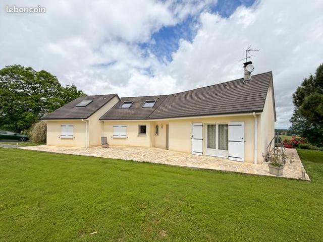 Maison 7 pièces 176 m²