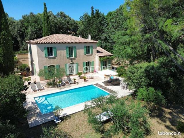 Maison 7 pièces 175 m²