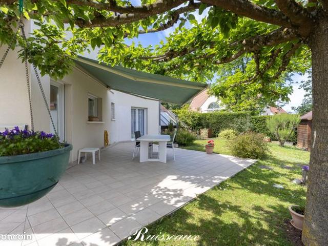 Maison 7 pièces 175 m²