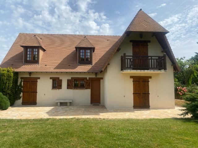 Maison 7 pièces 175 m²