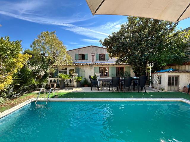 Maison 7 pièces 175 m²