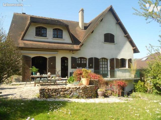 Maison 7 pièces 175 m²