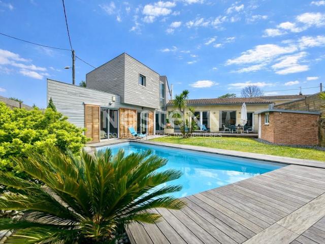 Maison 7 pièces 175 m²