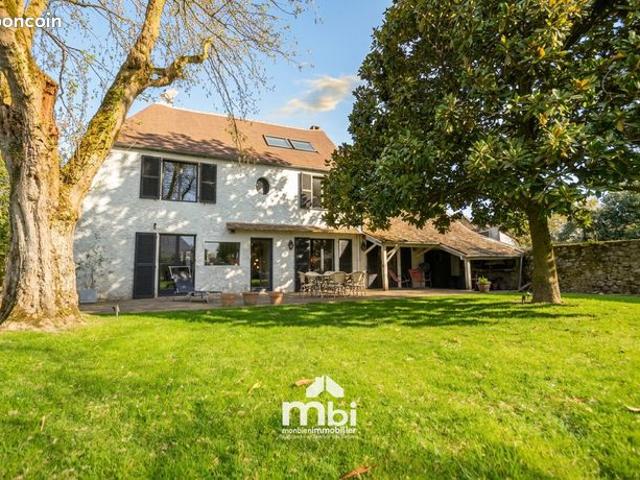 Maison 7 pièces 175 m²