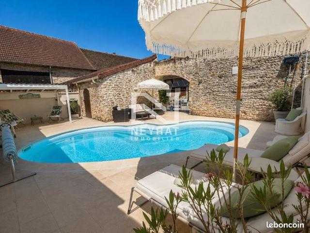 Maison 7 pièces 175 m²