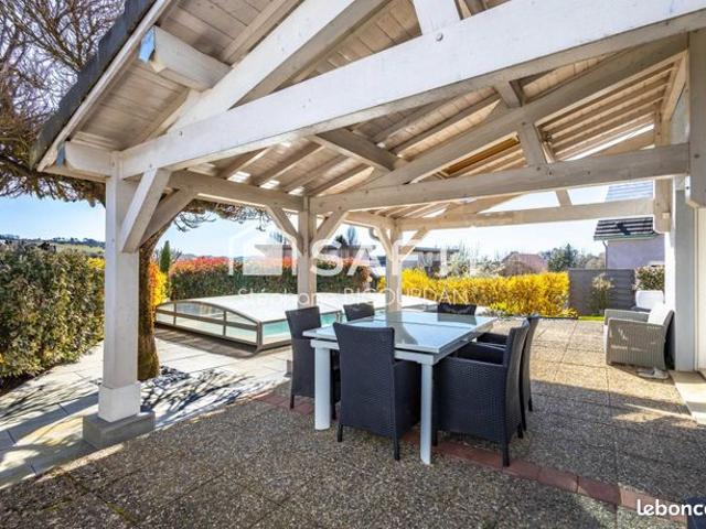 Maison 7 pièces 178 m²