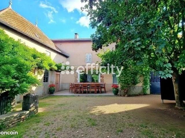 Maison 7 pièces 175 m²