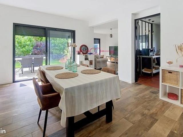Maison 7 pièces 175 m²