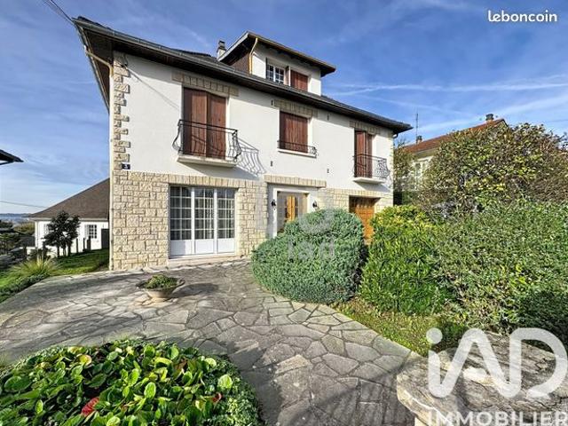 Maison 7 pièces 175 m²