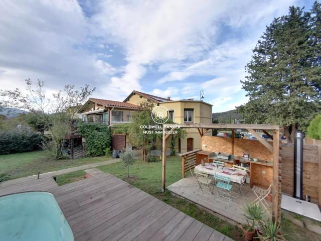Maison 7 pièces 175 m²