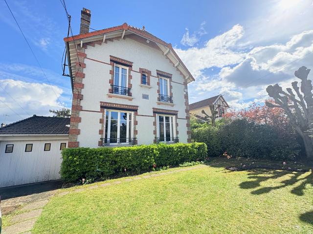 Maison 7 pièces 175 m²