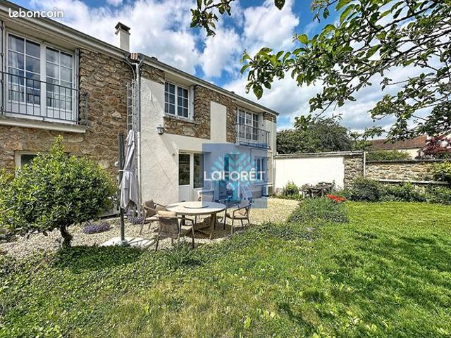 Maison 7 pièces 175 m²
