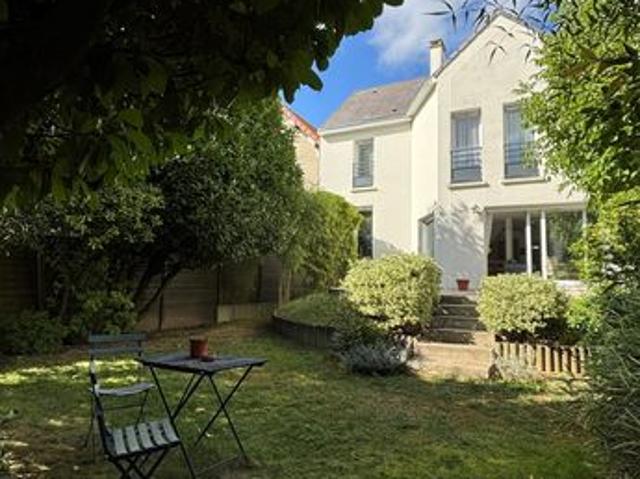 Maison 7 pièces 175 m²
