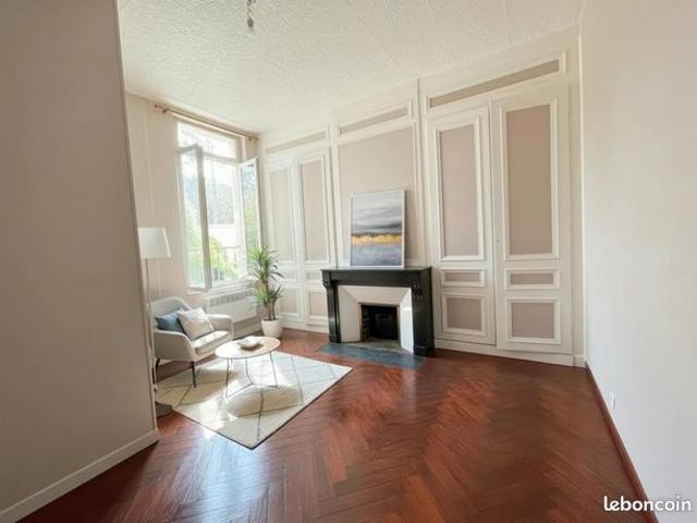 Maison 7 pièces 175 m²