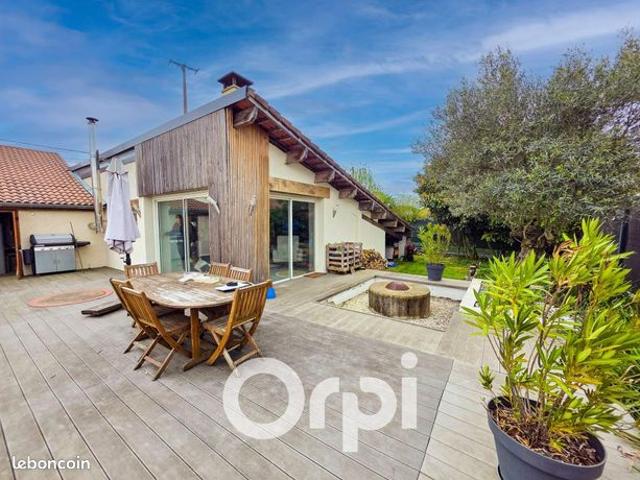 Maison 7 pièces 175 m²