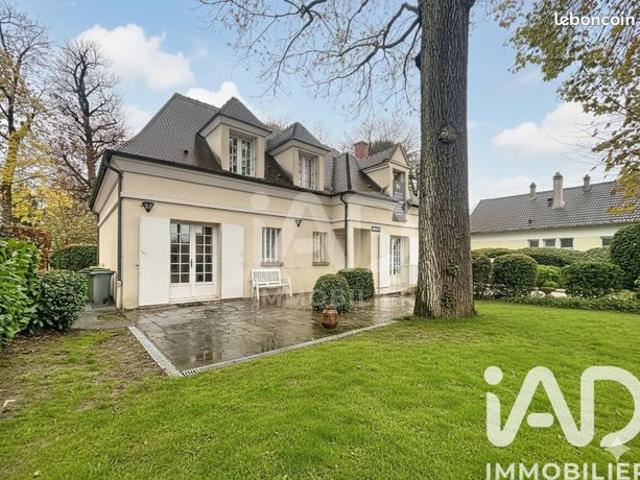 Maison 7 pièces 175 m²