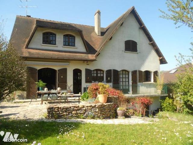Maison 7 pièces 175 m²