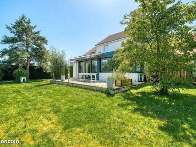 Maison 7 pièces 175 m²