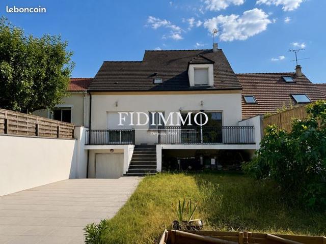 Maison 7 pièces 175 m²