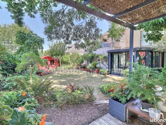 Maison 7 pièces 175 m²