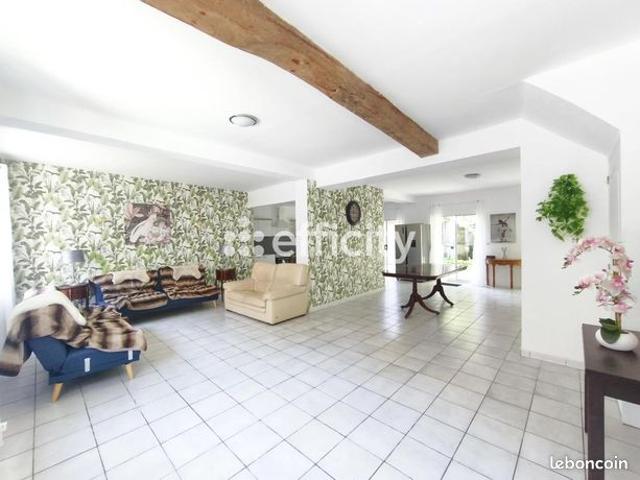 Maison 7 pièces 175 m²