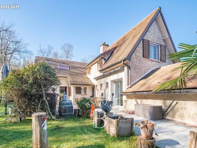 Maison 7 pièces 175 m²