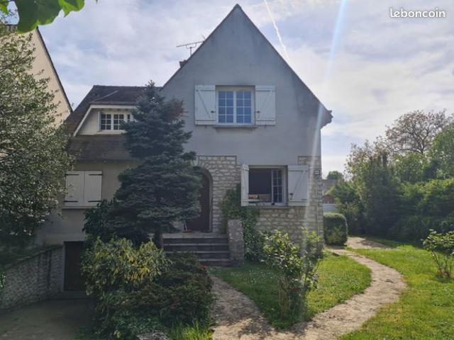 Maison 7 pièces 175 m²